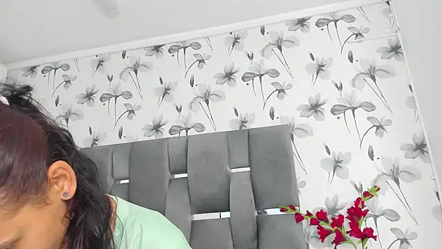 Snapshot of Ehotloveaxxx chatting on 27, 9, 2025 Ehotloveaxxx online show from 27, 9, 2025