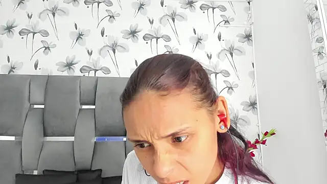 Snapshot of Ehotloveaxxx chatting on 9, 10, 2025 Ehotloveaxxx online show from 9, 10, 2025