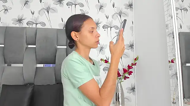 Snapshot of Ehotloveaxxx chatting on 15, 10, 2025 Ehotloveaxxx online show from 15, 10, 2025