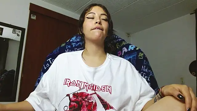 liisaxxx online show from 8, 2, 2026