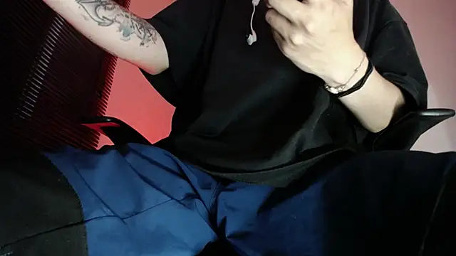 zacwatson  online show from 21, 4, 2026