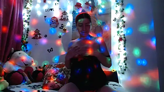 Snapshot of malusexy33 chatting on 14, 12, 2024 malusexy33 online show from 14, 12, 2024