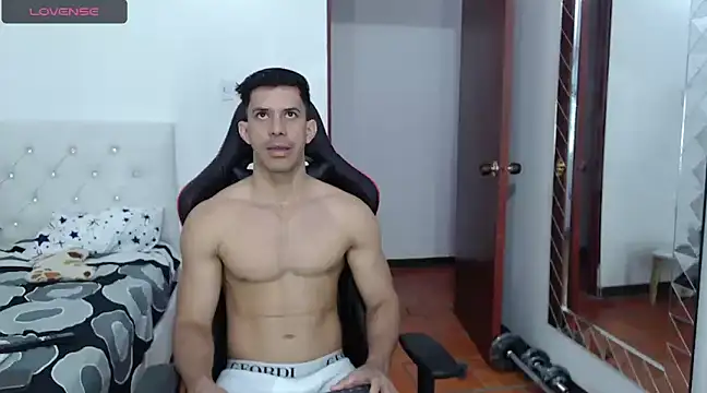 JoseRumbero26 online show from 10, 2, 2025