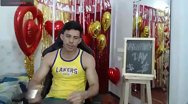 JoseRumbero26 online show from 17, 2, 2025