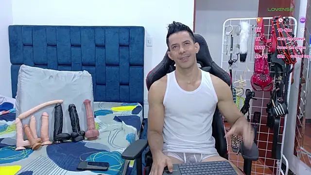 JoseRumbero26 online show from 9, 2, 2026