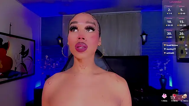  ChanellR  online show from 10, 4, 2026