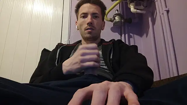 Snapshot of _Hocthus_ chatting on 29, 1, 2025 Hocthus online show from 29, 1, 2025