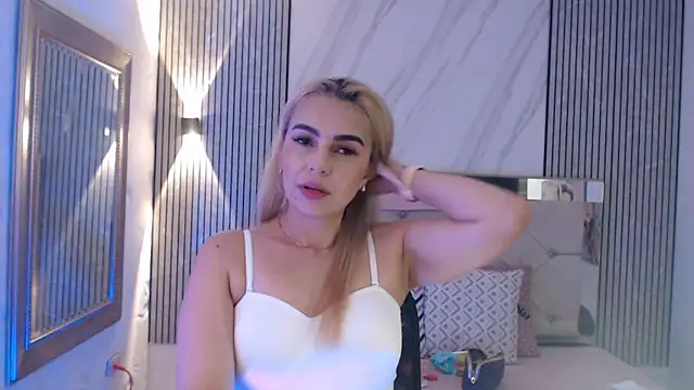 Snapshot of ashley__tylor chatting on 25, 2, 2026 ashley tylor online show from 25, 2, 2026