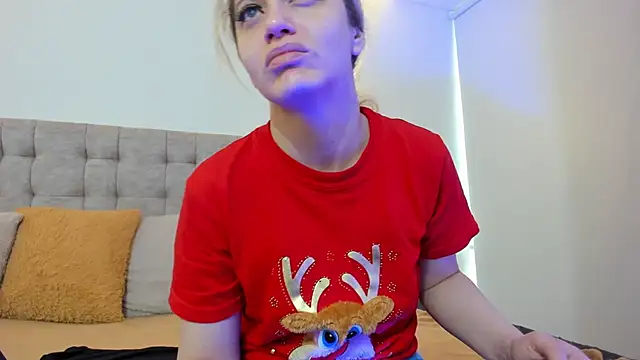 Carolina hernandez22 online show from 24, 2, 2026