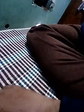 Snapshot of rizkhanam chatting on 2, 12, 2025 rizkhanam online show from 2, 12, 2025