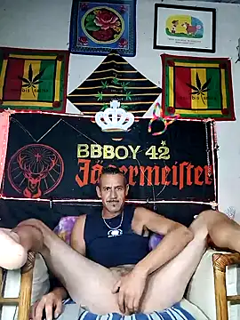Snapshot of Bbboy42 chatting on 5, 2, 2025 Bbboy42 online show from 5, 2, 2025