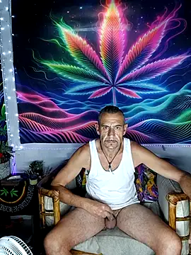 Snapshot of Bbboy42 chatting on 31, 10, 2025 Bbboy42 online show from 31, 10, 2025