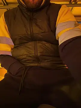 Snapshot of cussy007 chatting on 8, 1, 2025 cussy007 online show from 8, 1, 2025