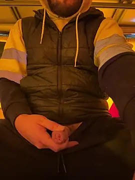 Snapshot of cussy007 chatting on 23, 1, 2025 cussy007 online show from 23, 1, 2025