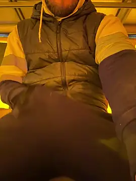 Snapshot of cussy007 chatting on 5, 2, 2025 cussy007 online show from 5, 2, 2025