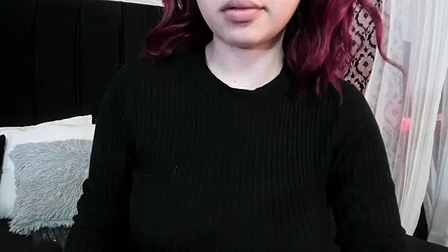 Adeelinee online show from 24, 9, 2025