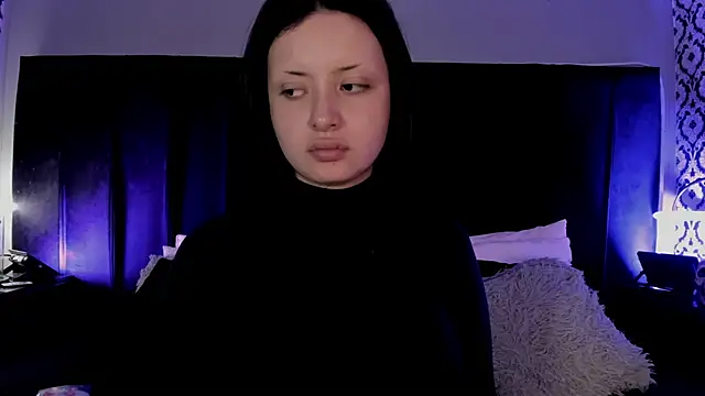 Adeelinee online show from 29, 5, 2026