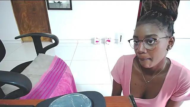 submissive black whore online show from 22, 5, 2026