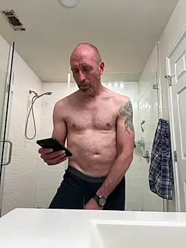 El Gizmo online show from 11, 3, 2025