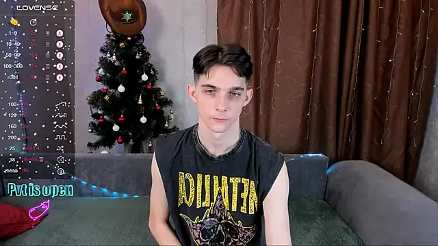 Snapshot of Aaron_Boom chatting on 17, 1, 2026 Aaron Boom online show from 17, 1, 2026