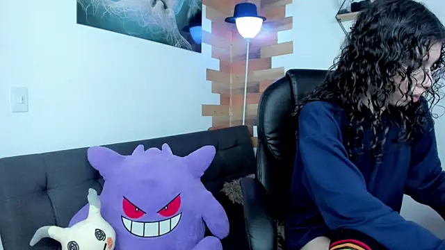 Angel Dust18 online show from 2, 1, 2025