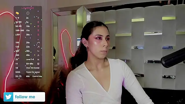 Snapshot of Sara_Foxx1 chatting on 29, 5, 2026 Sara Foxx1 online show from 29, 5, 2026