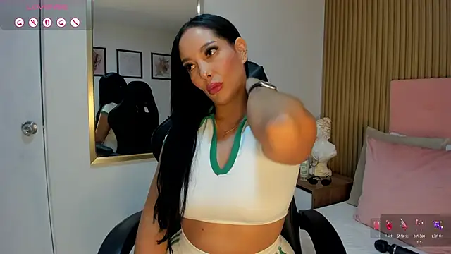 Snapshot of Dakota_diaz_ chatting on 18, 3, 2025 Dakota diaz online show from 18, 3, 2025