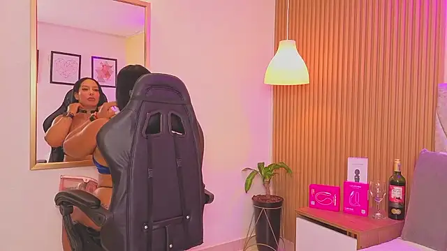 Snapshot of Dakota_diaz_ chatting on 5, 2, 2026 Dakota diaz online show from 5, 2, 2026