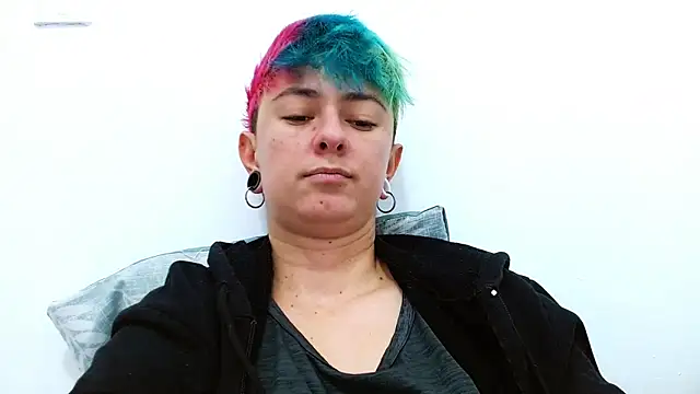 tomboyblue online show from 13, 11, 2025