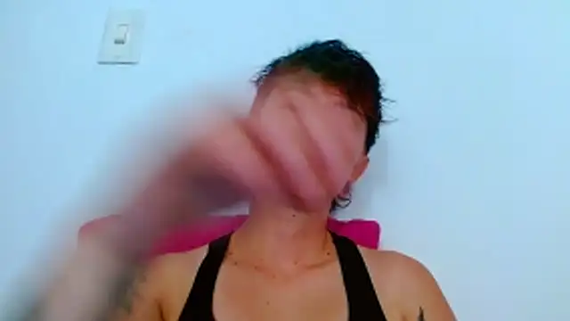 tomboyblue online show from 22, 4, 2026