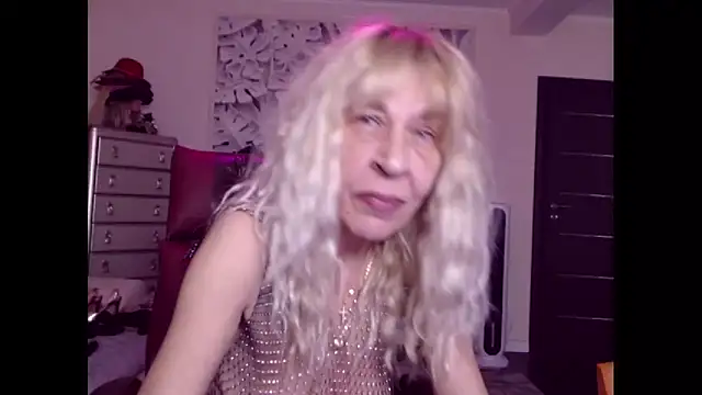 HornyMilf 555 online show from 9, 10, 2025