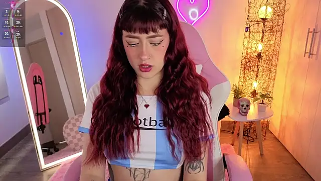 Snapshot of violet_ch chatting on 29, 6, 2026 violet ch online show from 29, 6, 2026
