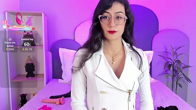 SophieGomez22 online show from 12, 11, 2025