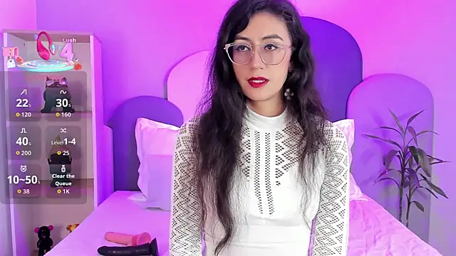 SophieGomez22 online show from 16, 11, 2025