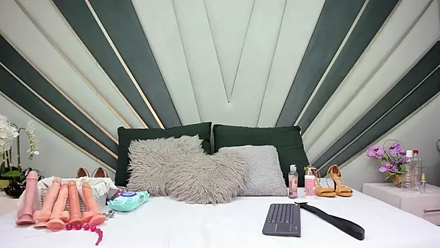 Snapshot of kathy-steven chatting on 25, 9, 2025 kathy-steven online show from 25, 9, 2025