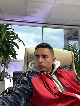 DanielGomez9 online show from 28, 12, 2024