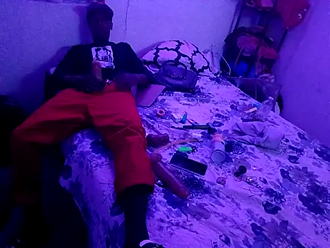 Snapshot of Puffgettingstuffed chatting on 4, 3, 2026 Puffgettingstuffed online show from 4, 3, 2026