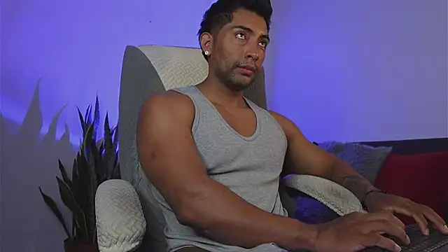 Couple muscle1 online show from 16, 7, 2026