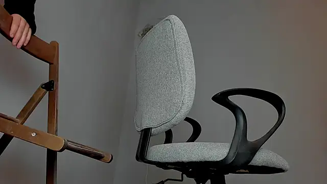 Snapshot of Master_Mark_Wayne chatting on 15, 11, 2025 Master Mark Wayne online show from 15, 11, 2025