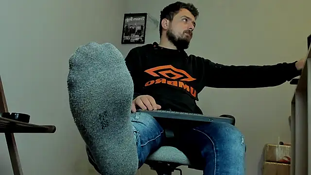 Snapshot of Master_Mark_Wayne chatting on 24, 11, 2025 Master Mark Wayne online show from 24, 11, 2025