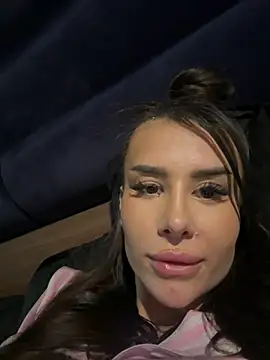 EvaZane online show from 15, 2, 2025