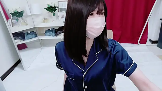 Snapshot of _mi_tsu_ki_ chatting on 4, 7, 2026 mi tsu ki online show from 4, 7, 2026