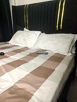 Snapshot of KikiLovesD chatting on 16, 2, 2026 KikiLovesD online show from 16, 2, 2026