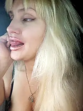 Snapshot of Freya_Milf chatting on 17, 2, 2026 Freya Milf online show from 17, 2, 2026