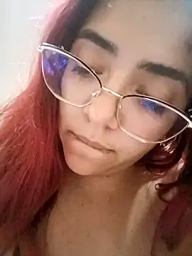 Rousse Collinss online show from 4, 1, 2025