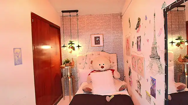 REDHOTTER  online show from 8, 2, 2025