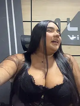 little lissiee online show from 25, 6, 2026