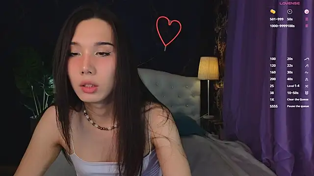 Kaia Sunshine Mia online show from 26, 1, 2025