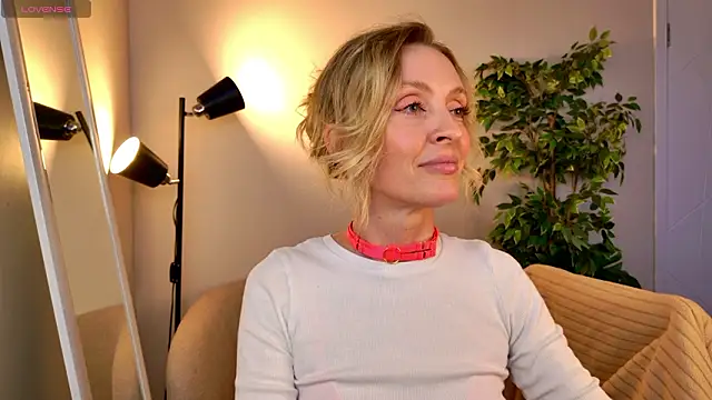 Snapshot of sexuallycorrecte chatting on 27, 2, 2026 sexuallycorrecte online show from 27, 2, 2026