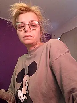 BritneyHudson online show from 16, 1, 2026